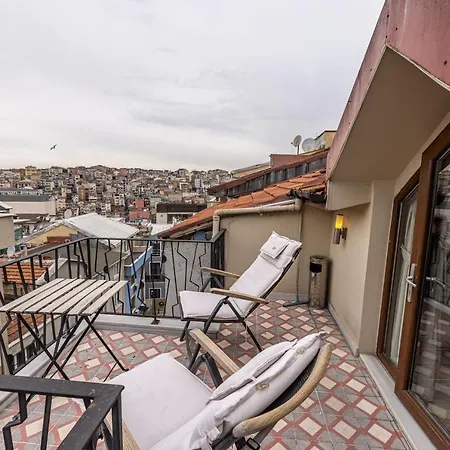 Hotel Calanthe 3*