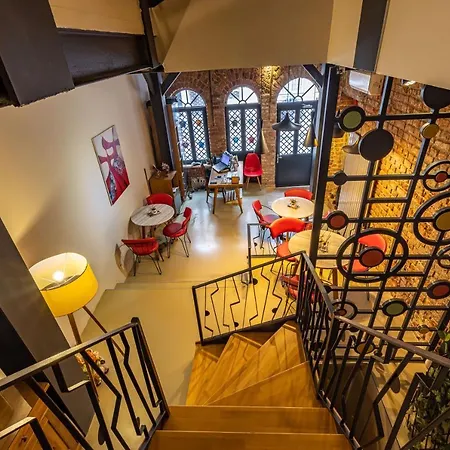 Calanthe Hotel 3*