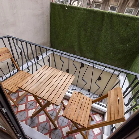 Calanthe Hotel