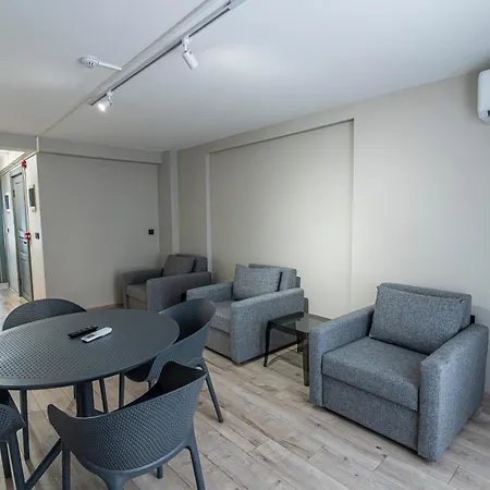 Calanthe Hotel