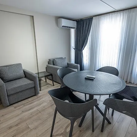 Calanthe Hotel