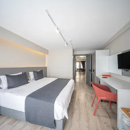Ξενοδοχείο Calanthe 3*