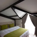 Calanthe Hotel