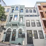 Calanthe Istanbul